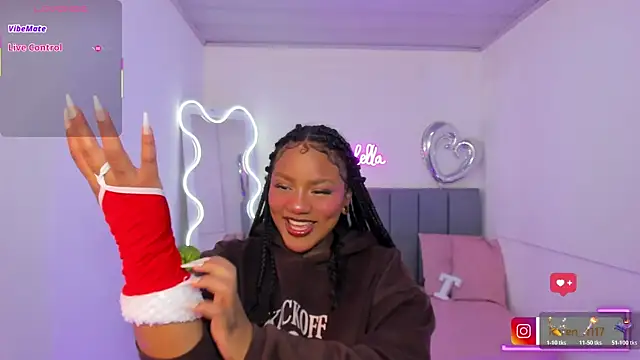 Snapshot of THIANA_TAY chatting on December 3, 2025, 3:07 am THIANA TAY online show from December 3, 2025, 3:07 am