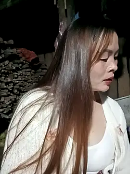 lucky774- online show from November 28, 2025, 12:05 pm