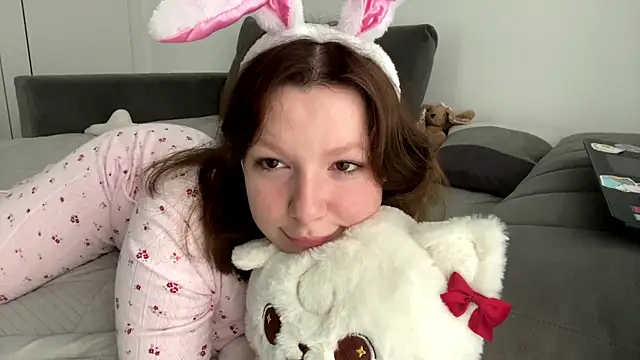 TamekiaSamii online show from November 21, 2025, 7:07 am