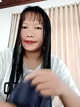 Snapshot of TrangNemo chatting on October 10, 2025, 12:44 am TrangNemo online show from October 10, 2025, 12:44 am