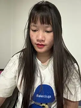 Snapshot of TrangNemo chatting on November 23, 2025, 12:31 am TrangNemo online show from November 23, 2025, 12:31 am