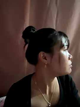 Snapshot of Mylove-here chatting on December 18, 2025, 2:38 am Mylove-here online show from December 18, 2025, 2:38 am