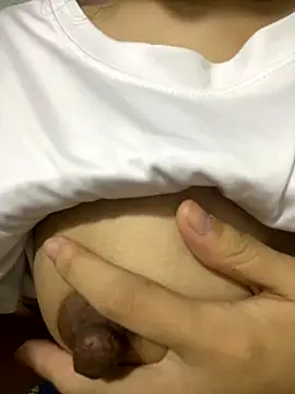 Snapshot of -Harper- chatting on October 22, 2025, 6:57 am -Harper- online show from October 22, 2025, 6:57 am