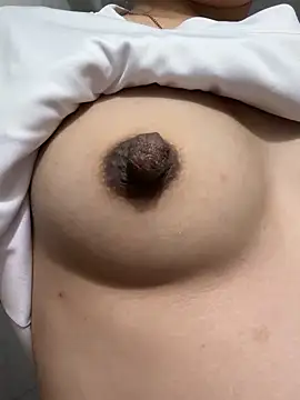 Snapshot of -Harper- chatting on November 25, 2025, 2:56 am -Harper- online show from November 25, 2025, 2:56 am