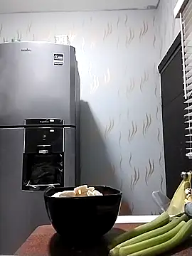 Lollysmile26 online show from October 19, 2025, 2:25 am