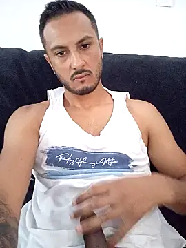 Snapshot of chocoman3 chatting on November 7, 2025, 4:28 am chocoman3 online show from November 7, 2025, 4:28 am