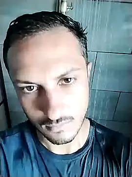 Snapshot of chocoman3 chatting on October 23, 2025, 10:14 am chocoman3 online show from October 23, 2025, 10:14 am