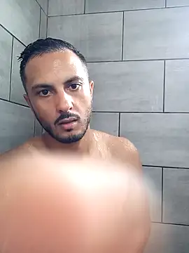 Snapshot of chocoman3 chatting on November 5, 2025, 12:41 pm chocoman3 online show from November 5, 2025, 12:41 pm