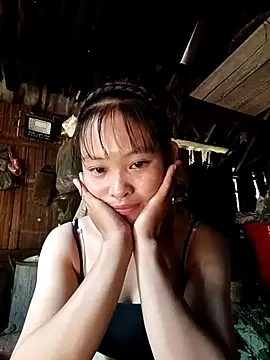 Snapshot of Young_vietnamese chatting on October 11, 2025, 2:34 am Young vietnamese online show from October 11, 2025, 2:34 am