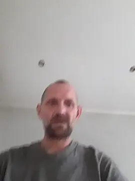 Remello1 online show from November 10, 2025, 10:20 am