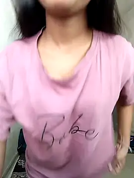 Snapshot of anshika0124 chatting on November 12, 2025, 4:49 am anshika0124 online show from November 12, 2025, 4:49 am