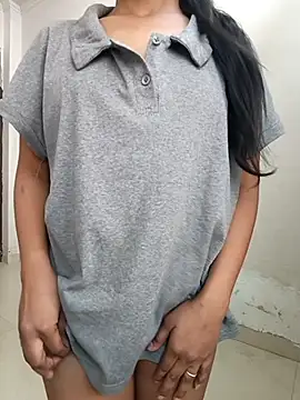 Snapshot of anshika0124 chatting on November 27, 2025, 5:19 am anshika0124 online show from November 27, 2025, 5:19 am