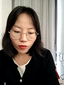 Snapshot of nini10052025 chatting on November 13, 2025, 1:09 am nini10052025 online show from November 13, 2025, 1:09 am