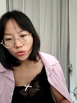 Snapshot of nini10052025 chatting on November 7, 2025, 3:55 am nini10052025 online show from November 7, 2025, 3:55 am