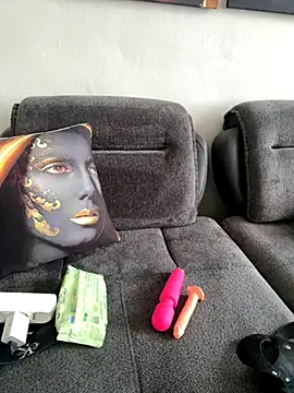 Snapshot of Teengirlmiaa chatting on November 1, 2025, 10:42 am Teengirlmiaa online show from November 1, 2025, 10:42 am