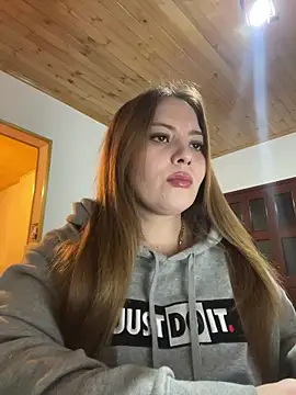 Snapshot of kattee_adams chatting on November 7, 2025, 10:57 pm kattee adams online show from November 7, 2025, 10:57 pm