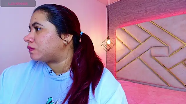 Snapshot of Addyy_02 chatting on October 25, 2025, 11:31 am Addyy 02 online show from October 25, 2025, 11:31 am