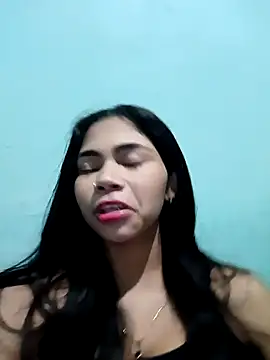Snapshot of Ammyy_Wood_ chatting on October 21, 2025, 1:16 am Ammyy Wood online show from October 21, 2025, 1:16 am