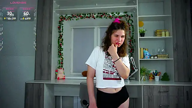 Snapshot of AmmieGerber chatting on November 19, 2025, 1:16 am AmmieGerber online show from November 19, 2025, 1:16 am