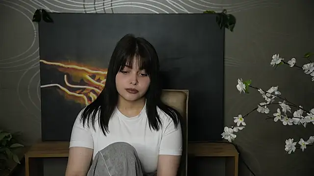 KarisaArietta online show from October 11, 2025, 6:36 am