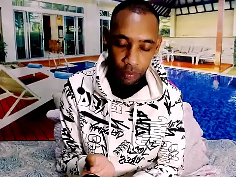 Snapshot of IndianMagicMike chatting on November 26, 2025, 3:39 am IndianMagicMike online show from November 26, 2025, 3:39 am