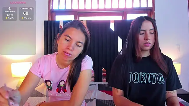 Sofy and Mia online show from October 23, 2025, 12:15 pm