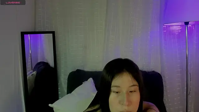 TamaraKarter online show from October 20, 2025, 12:06 pm