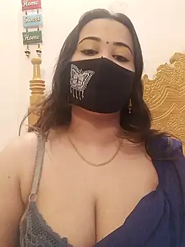 Snapshot of Beauty_Queen_Soniya chatting on January 7, 2026, 10:31 am Beauty Queen Soniya online show from January 7, 2026, 10:31 am