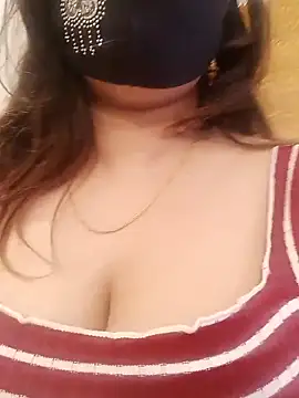 Snapshot of Beauty_Queen_Soniya chatting on January 6, 2026, 9:46 am Beauty Queen Soniya online show from January 6, 2026, 9:46 am