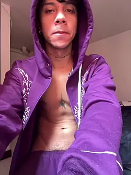 Snapshot of ErosDominant chatting on February 8, 2026, 2:37 pm ErosDominant online show from February 8, 2026, 2:37 pm