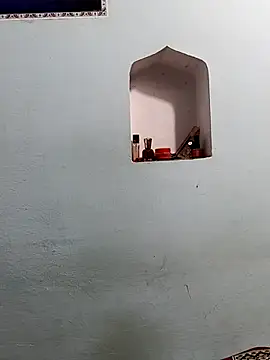 Payal G online show from December 4, 2025, 4:11 am