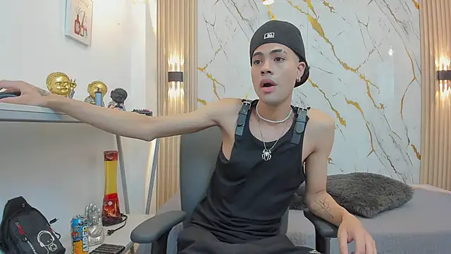 JacobBlackwell  online show from February 23, 2026, 7:47 pm