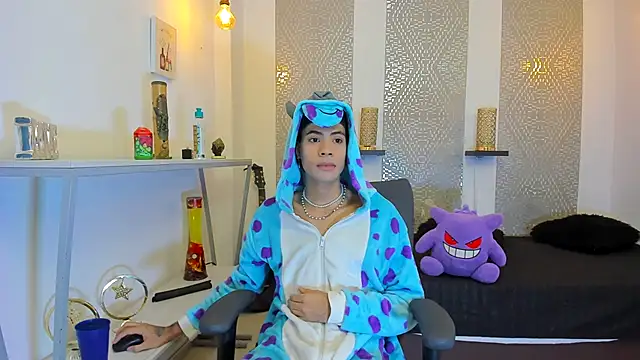 JacobBlackwell  online show from November 12, 2025, 7:29 pm