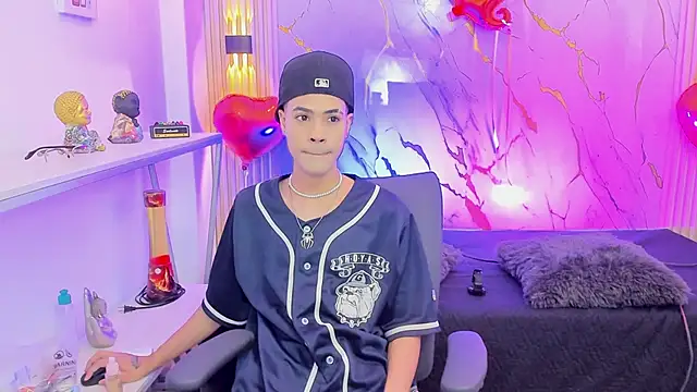 JacobBlackwell  online show from February 19, 2026, 11:51 am