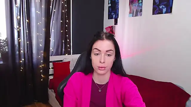 ariel is on vacation online show from October 12, 2025, 12:39 pm