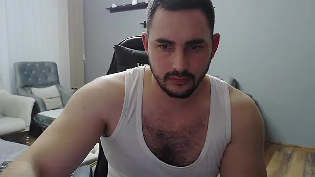 Snapshot of mastermute chatting on December 1, 2025, 5:14 pm mastermute online show from December 1, 2025, 5:14 pm