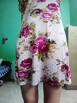 Hornyme18 online show from October 24, 2025, 5:06 am