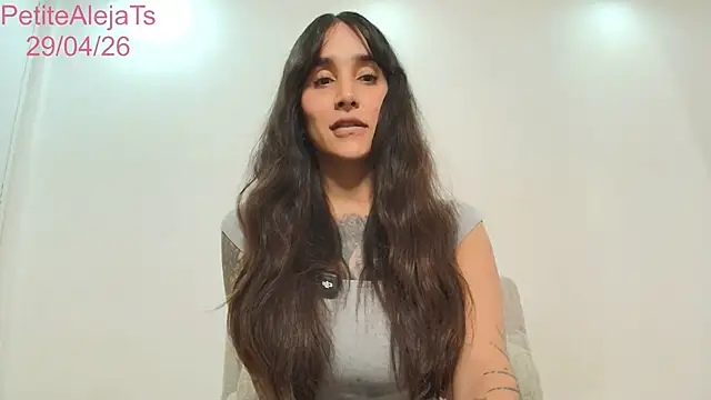 PetiteAlejaTs online show from April 29, 2026, 10:49 pm