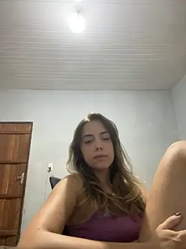 estrela aguiar online show from October 20, 2025, 6:52 pm