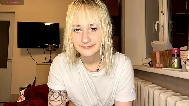 Snapshot of Ulemonala_Cute chatting on December 4, 2025, 6:51 pm Ulemonala Cute online show from December 4, 2025, 6:51 pm