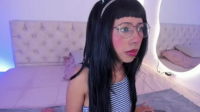 Snapshot of Nina_fox_0691 chatting on November 4, 2025, 11:58 am Nina fox 0691 online show from November 4, 2025, 11:58 am