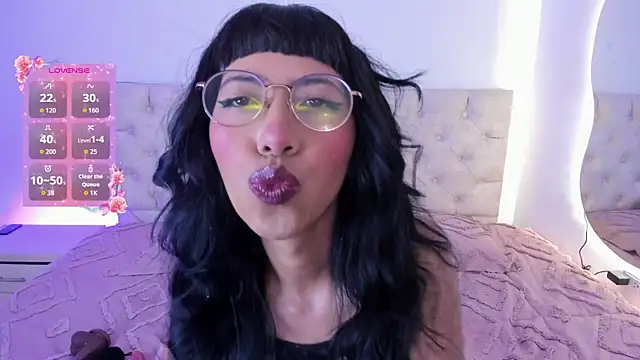 Snapshot of Nina_fox_0691 chatting on November 2, 2025, 1:05 pm Nina fox 0691 online show from November 2, 2025, 1:05 pm