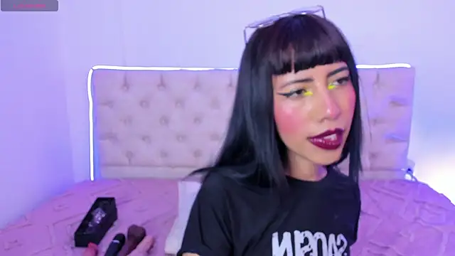 Snapshot of Nina_fox_0691 chatting on January 7, 2026, 1:49 pm Nina fox 0691 online show from January 7, 2026, 1:49 pm