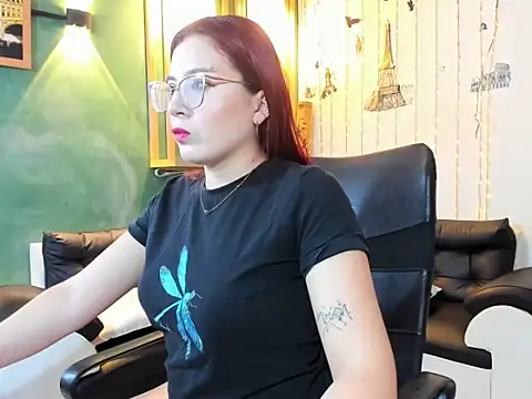 Snapshot of allison_mc chatting on November 26, 2025, 3:50 am allison mc online show from November 26, 2025, 3:50 am