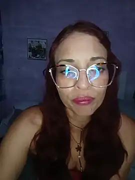 Snapshot of cerecita_anna chatting on July 15, 2026, 11:34 pm cerecita anna online show from July 15, 2026, 11:34 pm