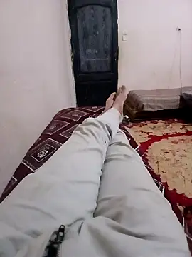 latarak321 online show from April 16, 2026, 7:03 pm