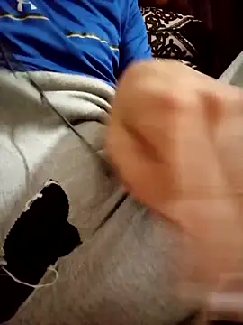 latarak321 online show from October 14, 2025, 5:35 pm