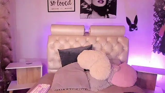 Snapshot of Beatricez chatting on November 30, 2025, 3:40 am Beatricez online show from November 30, 2025, 3:40 am