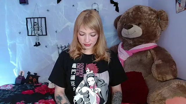 Snapshot of Himiiko_toga chatting on October 11, 2025, 6:53 pm Himiiko toga online show from October 11, 2025, 6:53 pm