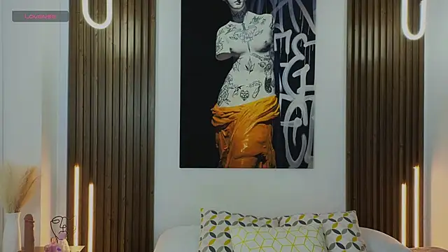 Kitty Bombon online show from November 22, 2025, 8:40 pm